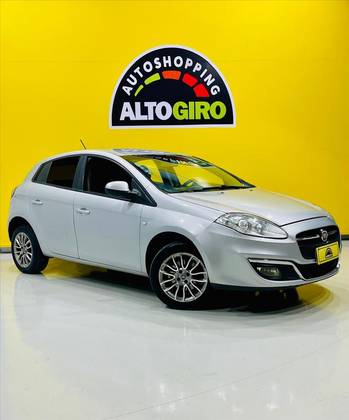 FIAT BRAVO 1.8 ESSENCE 16V FLEX 4P AUTOMATIZADO FIAT BRAVO 1.8 ESSENCE 16V FLEX 4P AUTOMATIZADO